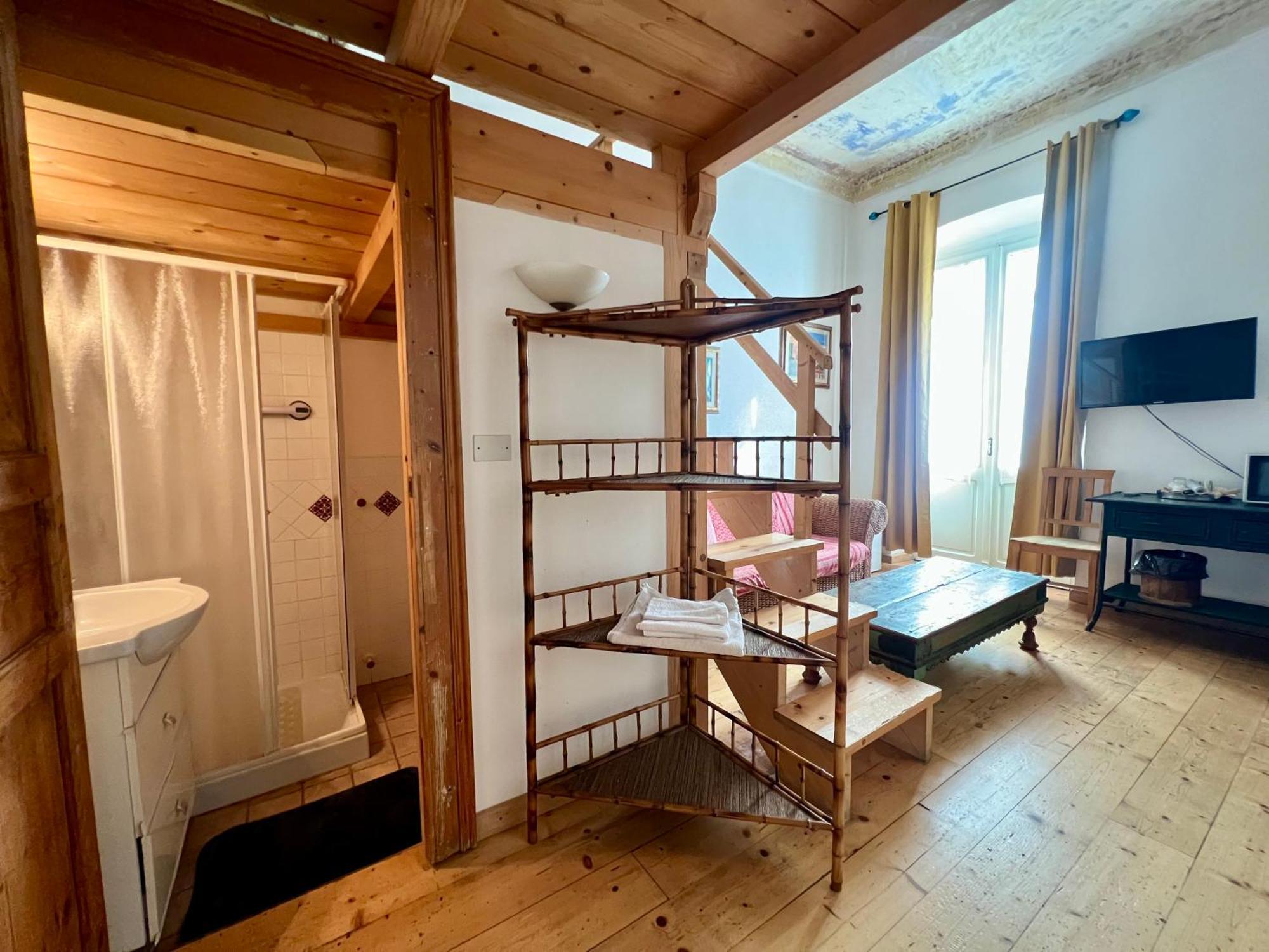 B&B Le Finestre Su Via Cavour Sassari Rom bilde